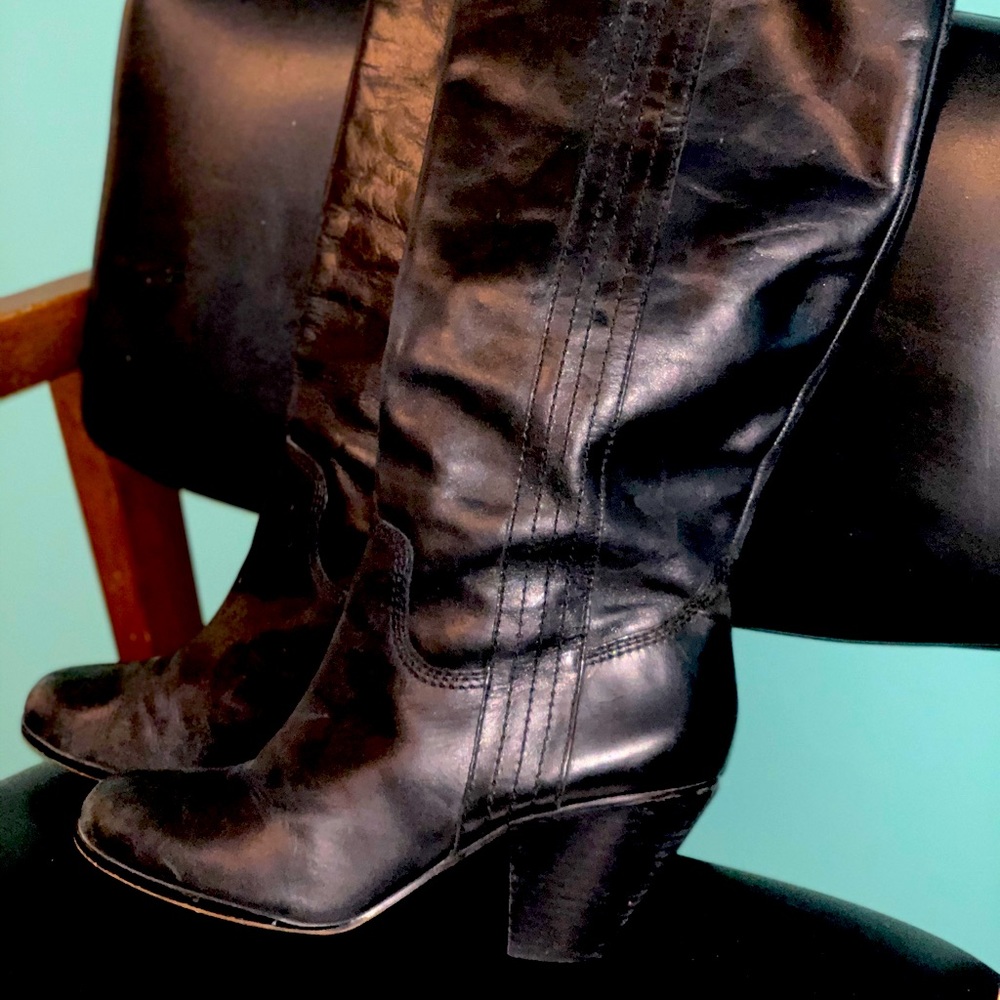 Arturo Chiang Leather Boots